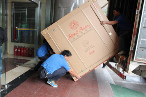 龙南钢琴贵重工艺品无忧运